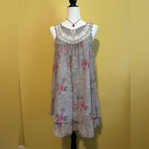 NWOT- Lulu Love Fashion summer dress - M